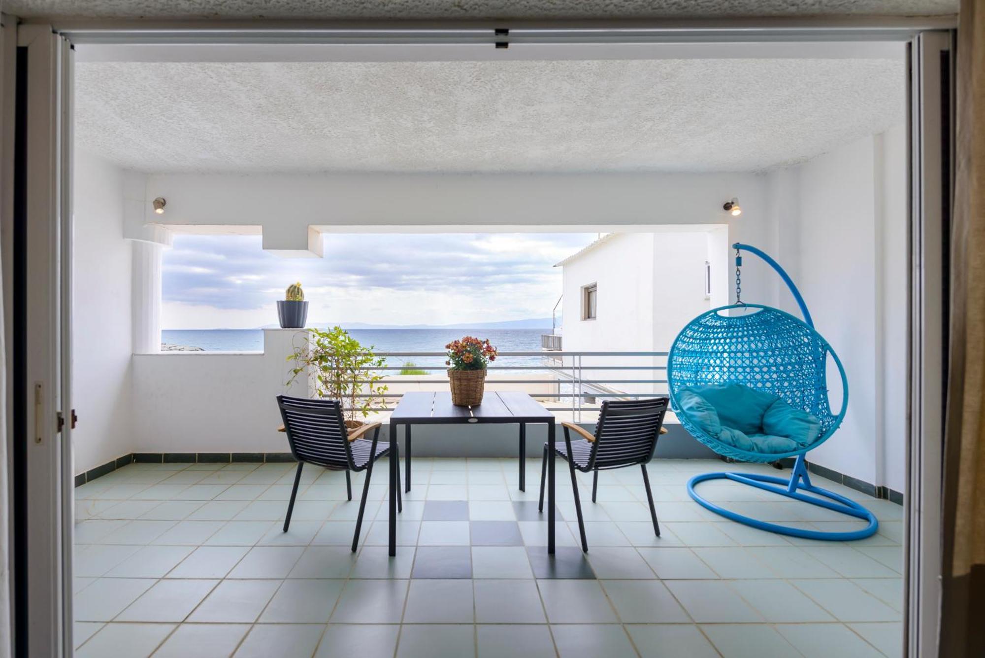 Agali 1 Mesonet In Front Of The Sea Akrogialion Exterior foto