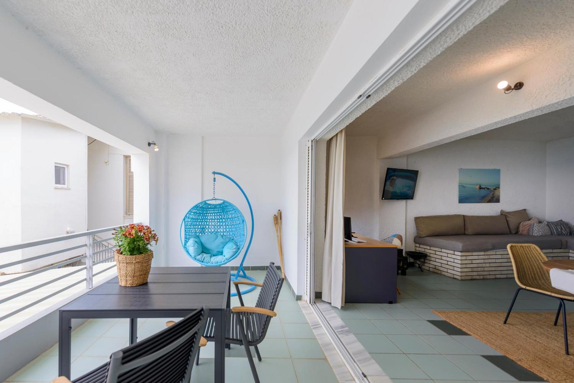 Agali 1 Mesonet In Front Of The Sea Akrogialion Exterior foto